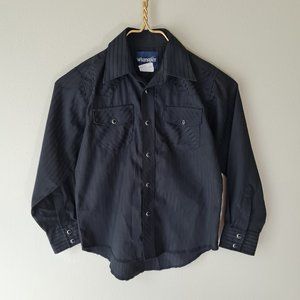 Wrangler Black Button Up Size Medium